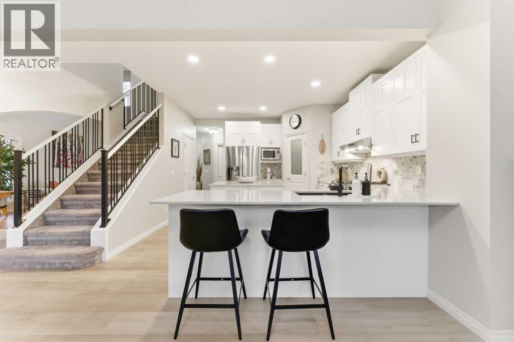 74 Evercreek Bluffs Road SW - 11