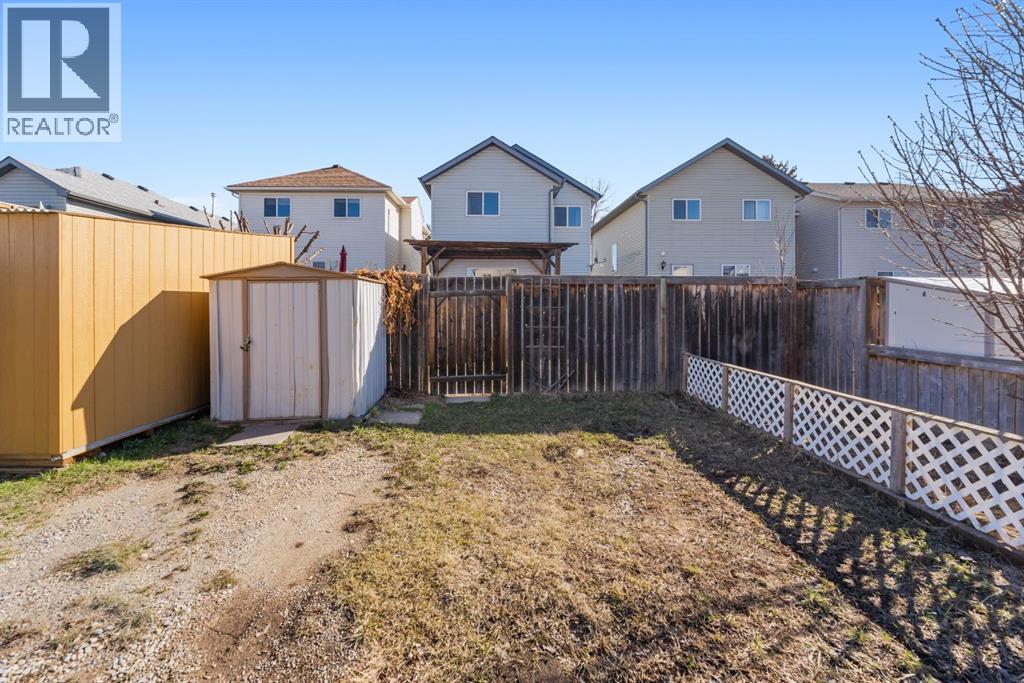 45 Country Hills Crescent NW - 46