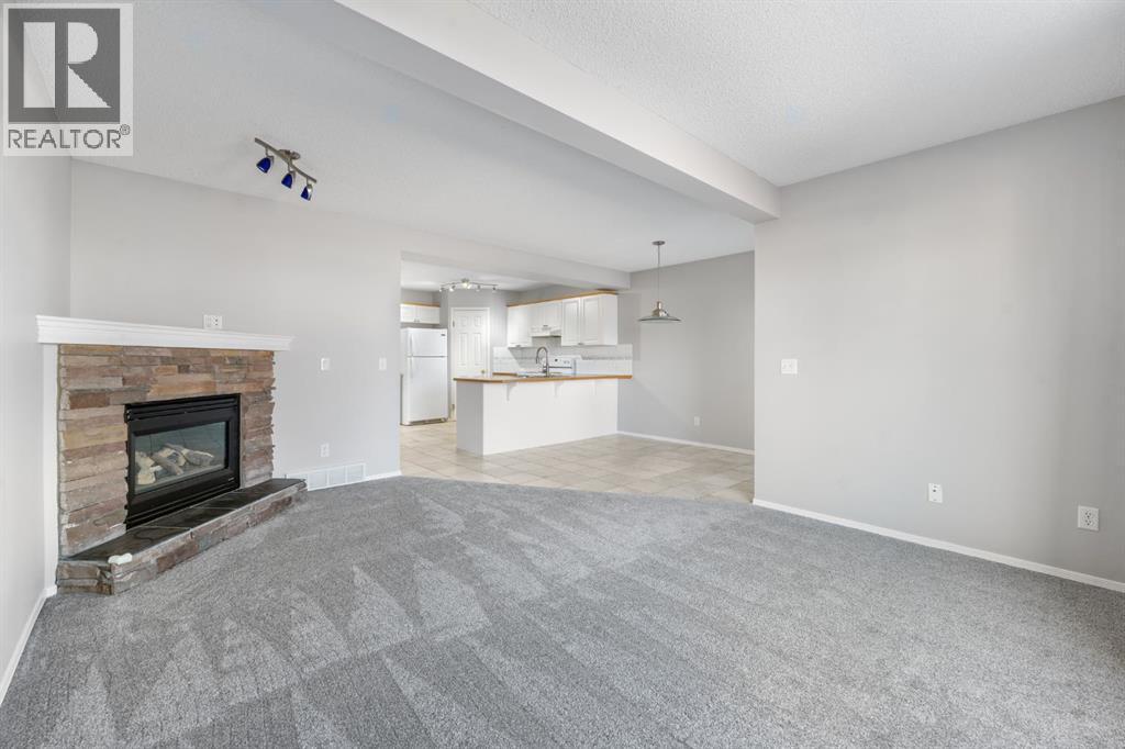 45 Country Hills Crescent NW - 25