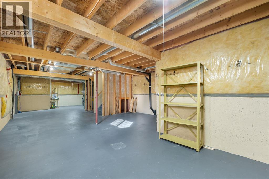 45 Country Hills Crescent NW - 39