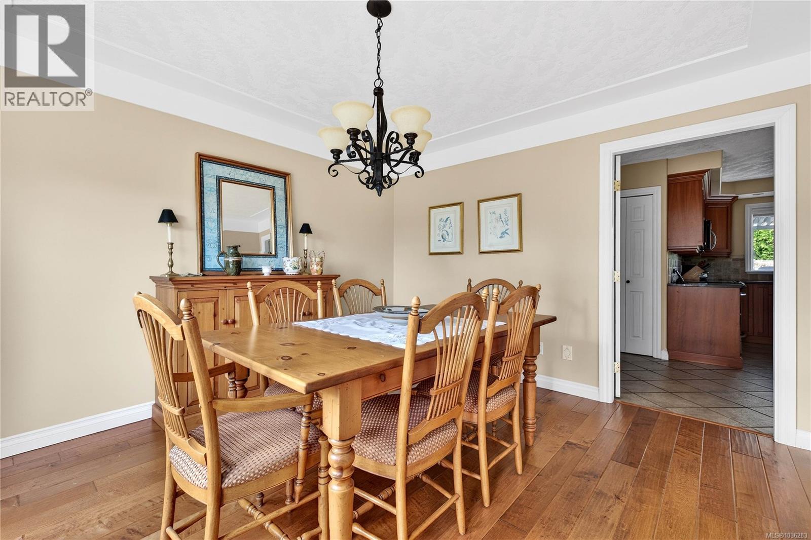 2257 Tarn Pl - 16