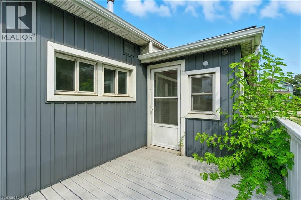684 BEACH Boulevard - 40