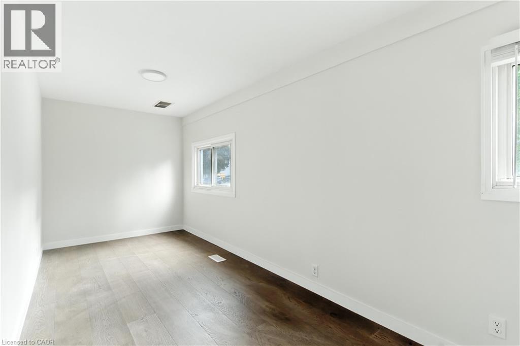 684 BEACH Boulevard - 19