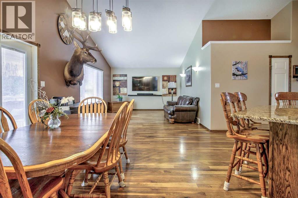 27 Kodiak Boulevard N - 13