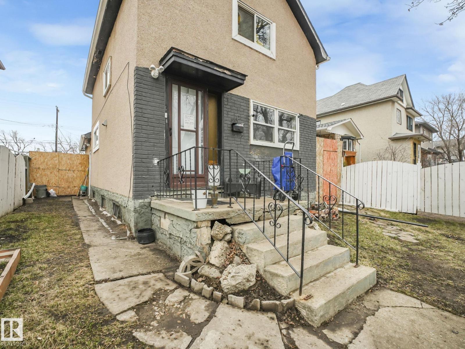 9632 106A AV NW - 8