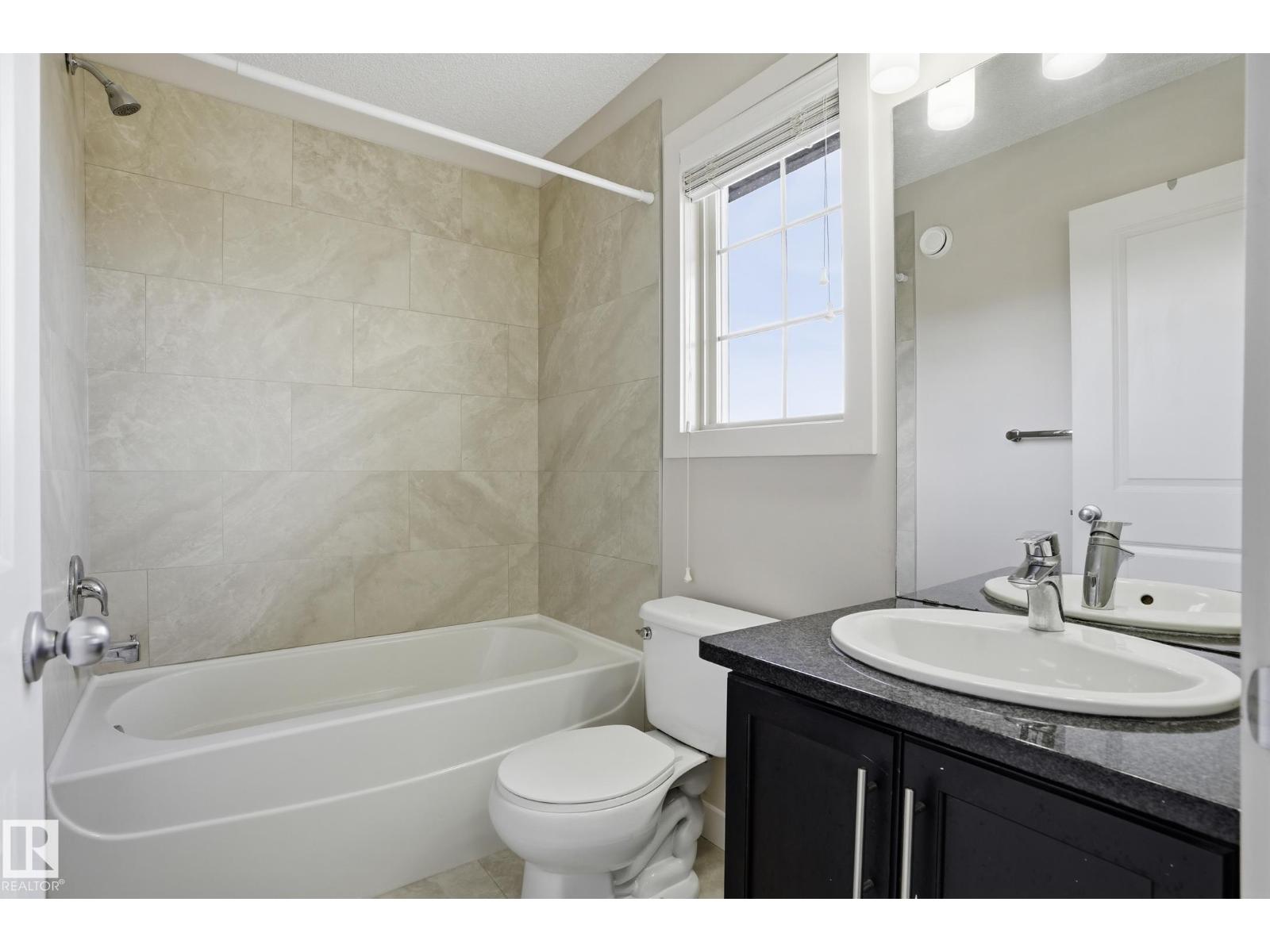 2917 16A AV NW - 18