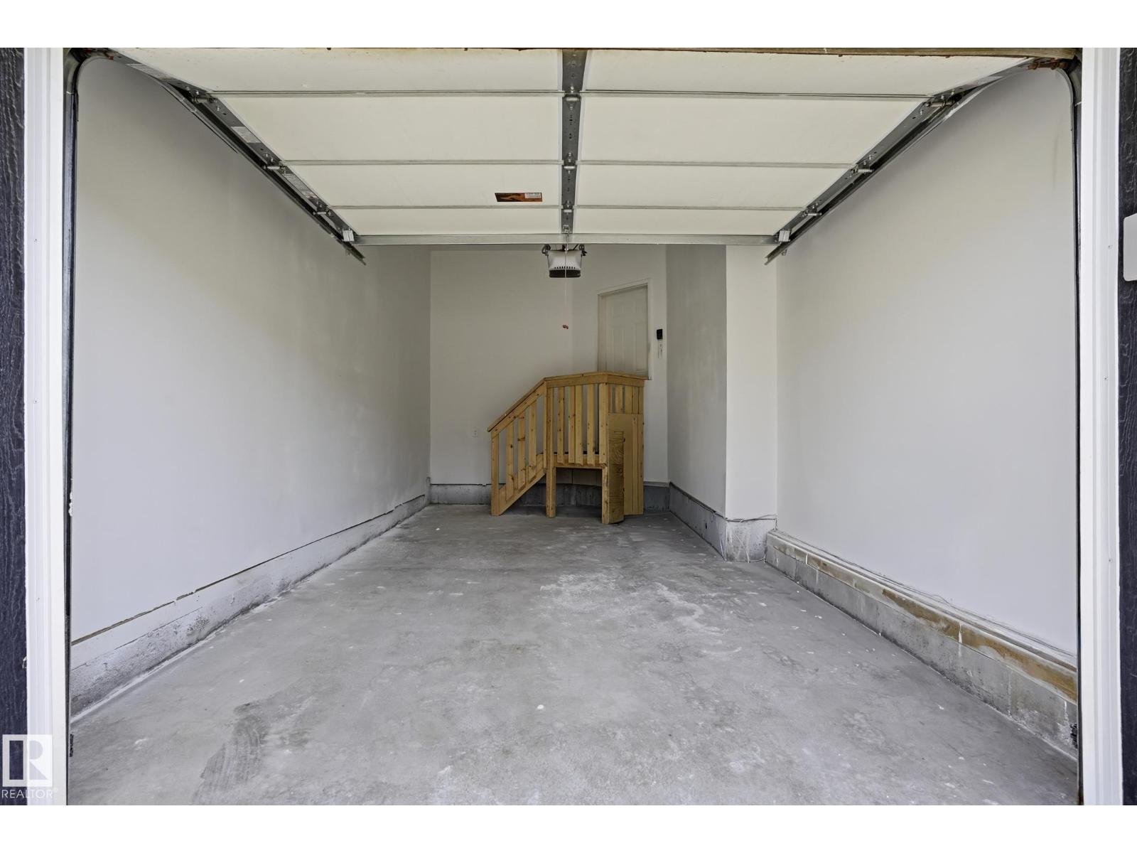 2917 16A AV NW - 30