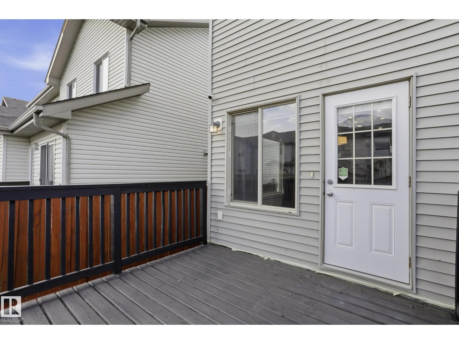 2917 16A AV NW - 31