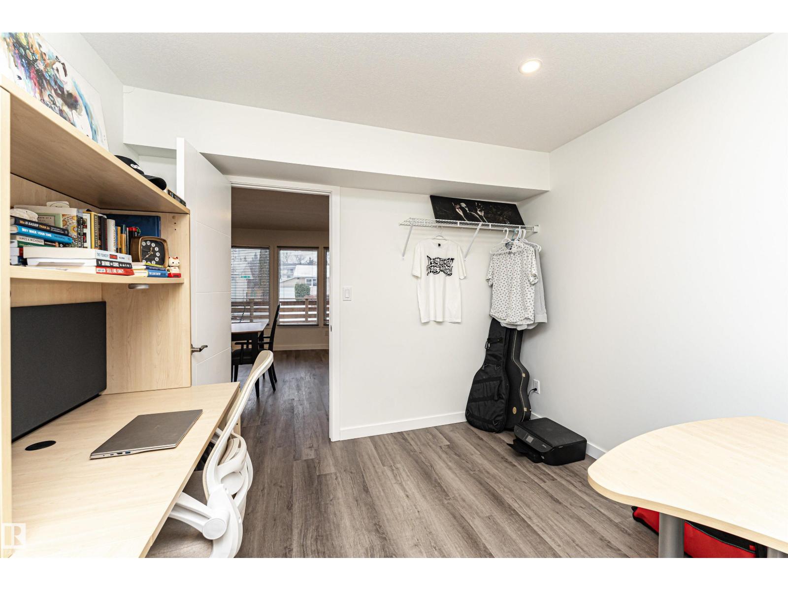 17716 84 Ave NW - 13