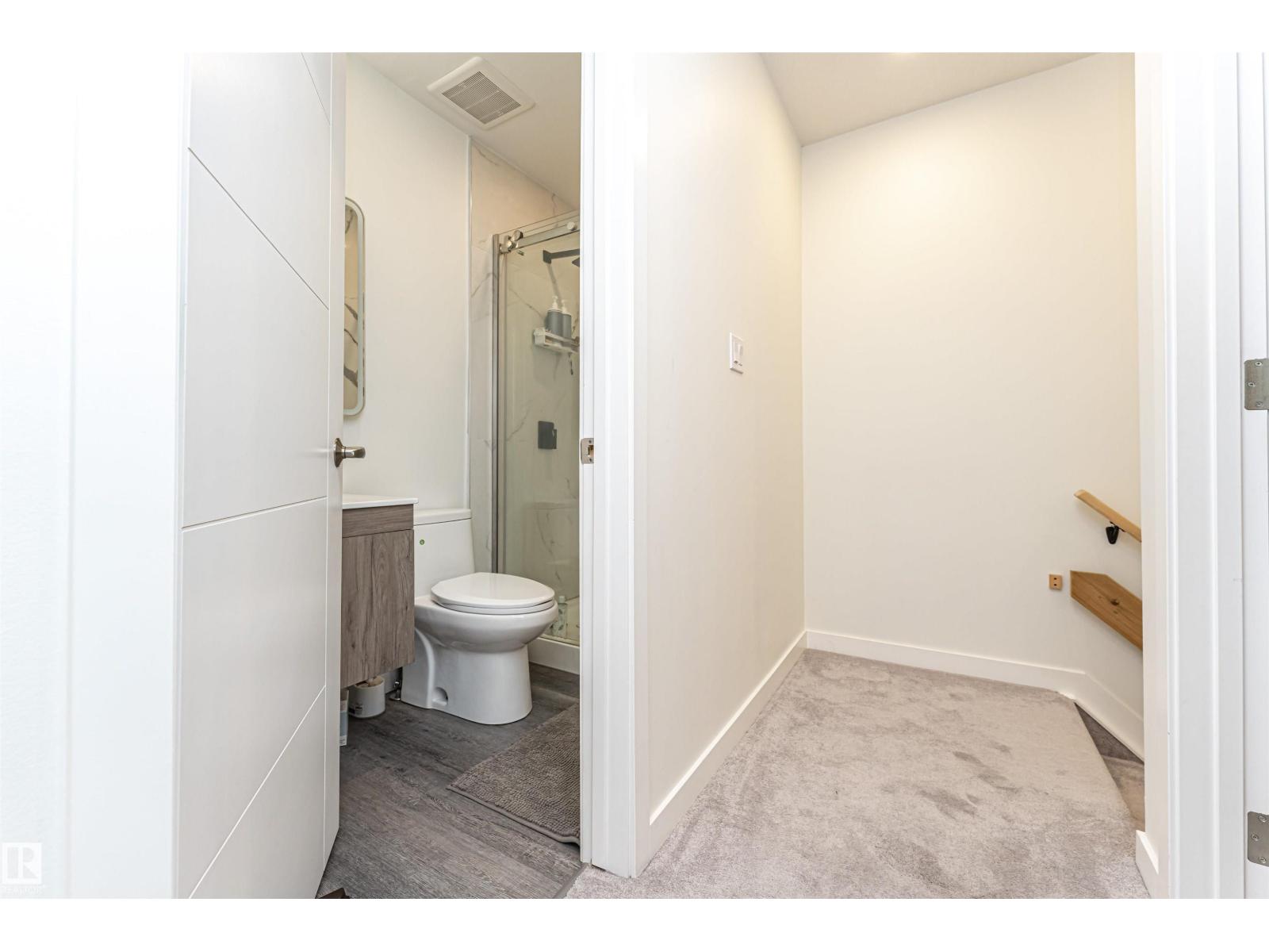 17716 84 Ave NW - 24