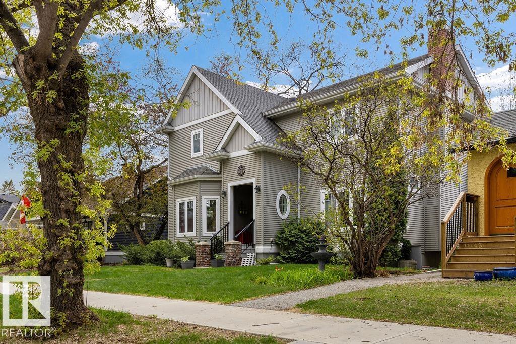 11137 81 AV NW - 1