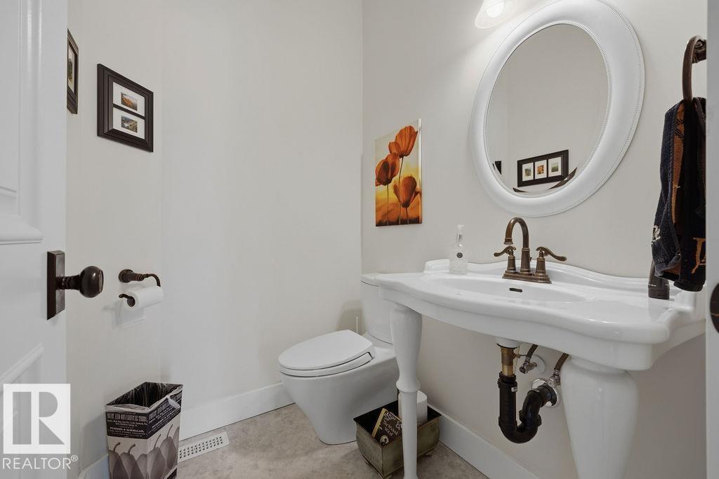 11137 81 AV NW - 14
