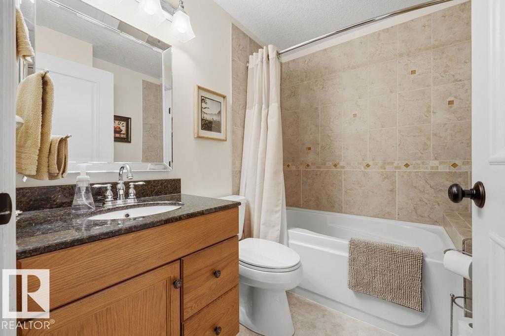 11137 81 AV NW - 51