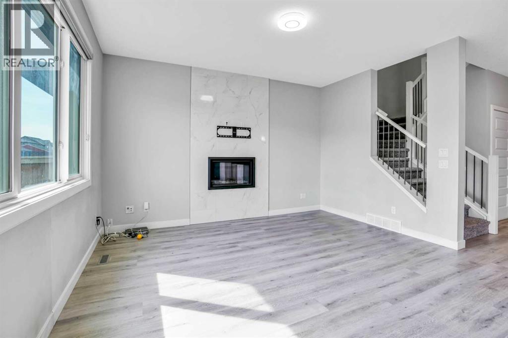 14 Evansfield Green NW - 18
