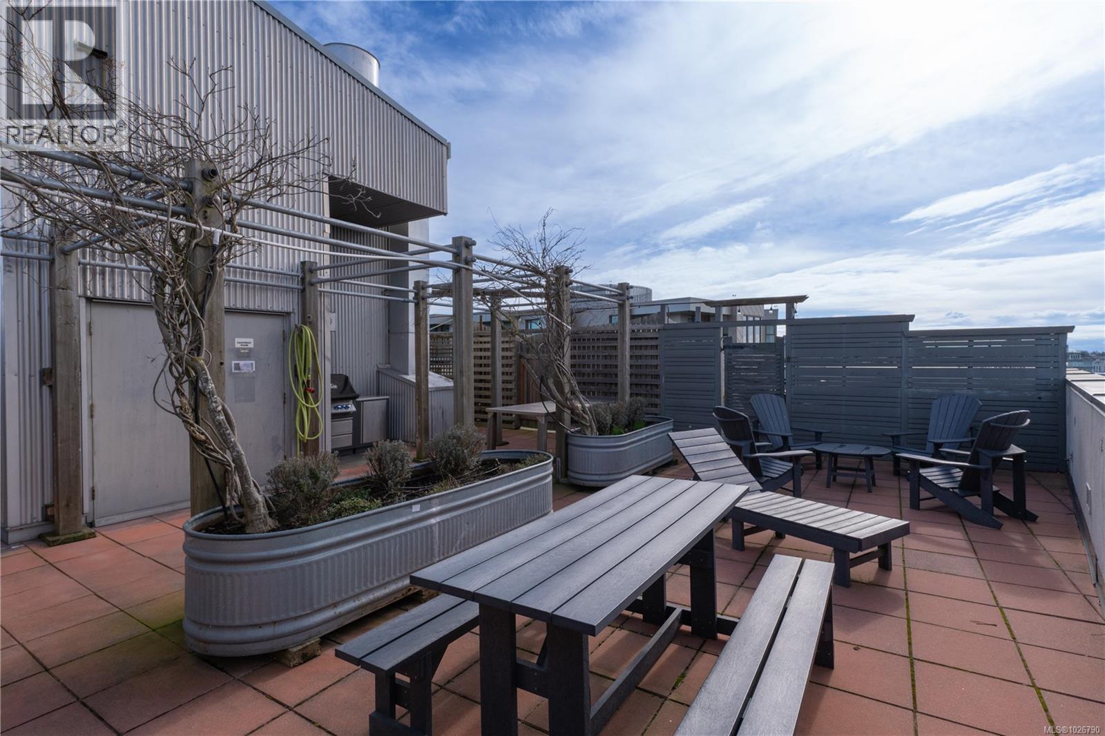 419 409 Swift Street, Victoria