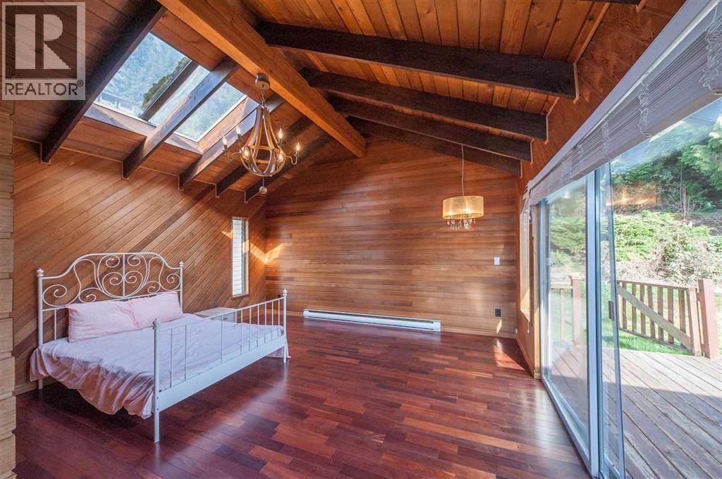 2685 SKILIFT PLACE, West Vancouver
