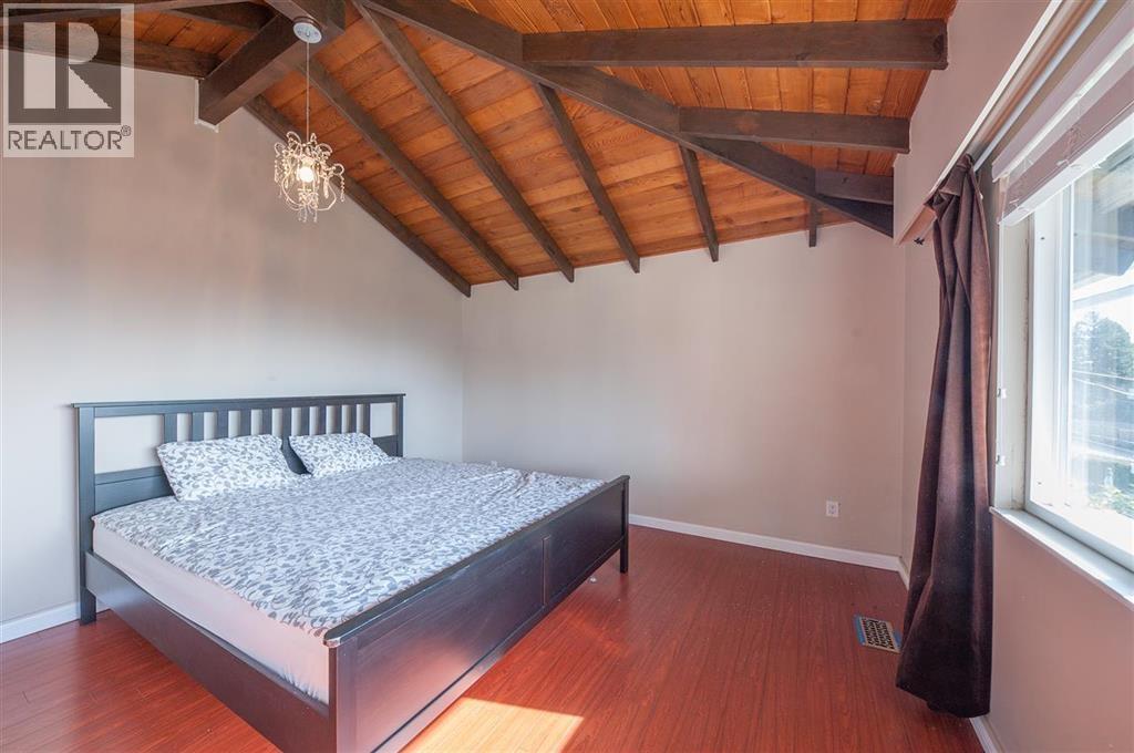 2685 SKILIFT PLACE, West Vancouver