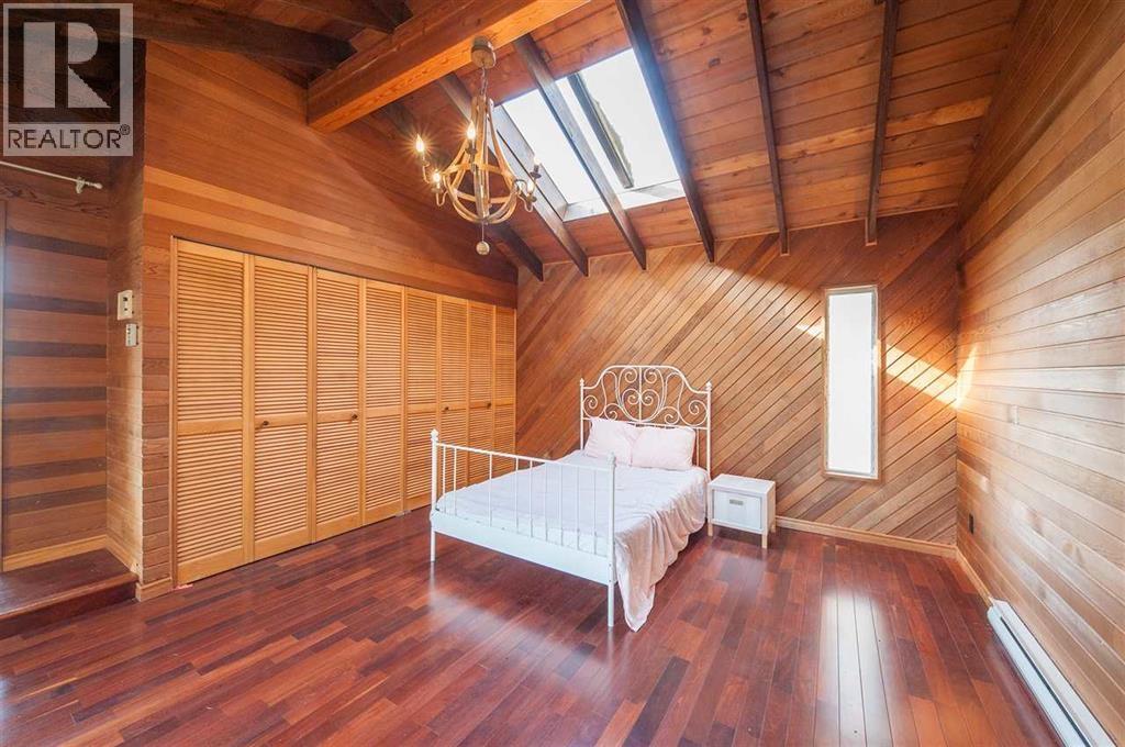 2685 SKILIFT PLACE, West Vancouver
