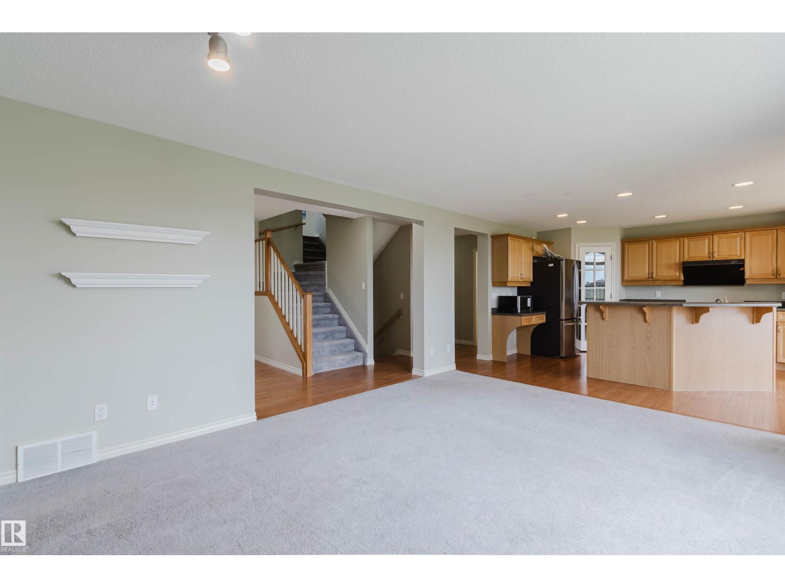 3534 MCLEAN CR SW - 9