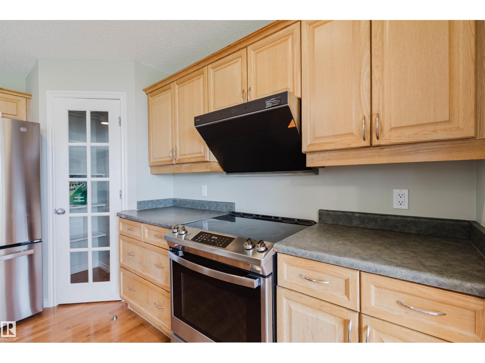 3534 MCLEAN CR SW - 13