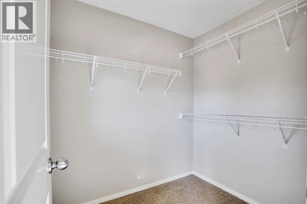 82 Walden Drive SE - 18