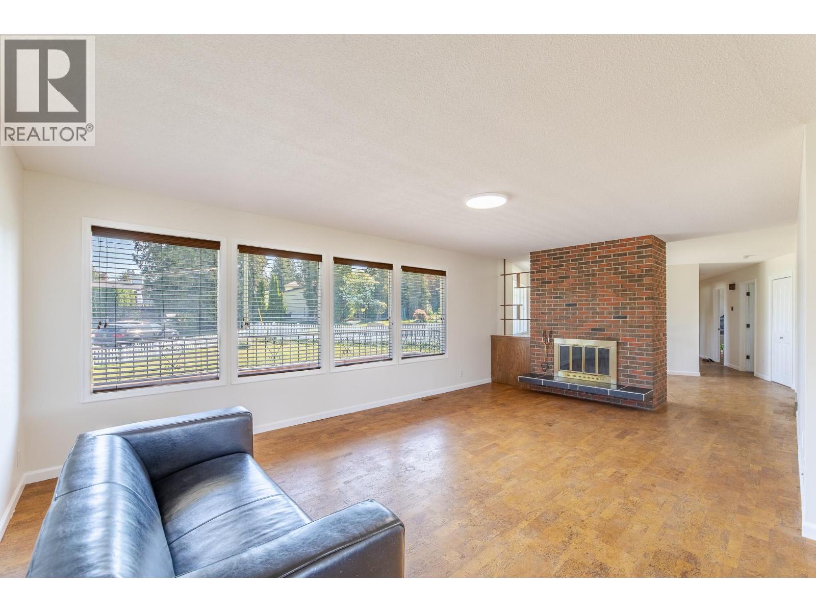 2204 BRIDGEVIEW Road - 19