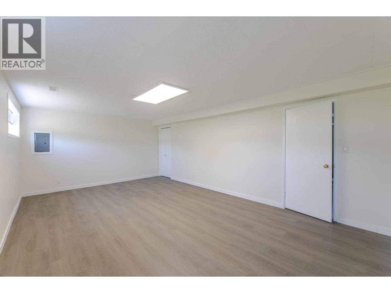 2204 BRIDGEVIEW Road - 11