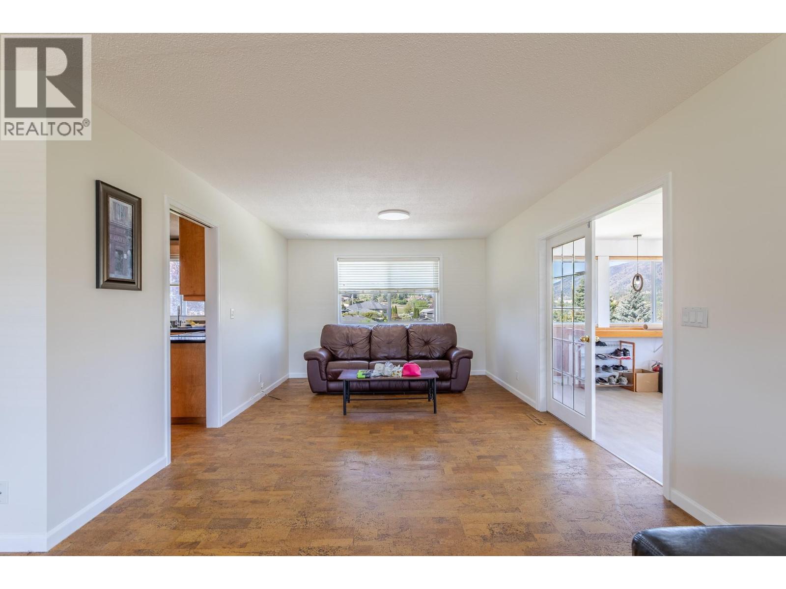 2204 BRIDGEVIEW Road - 21
