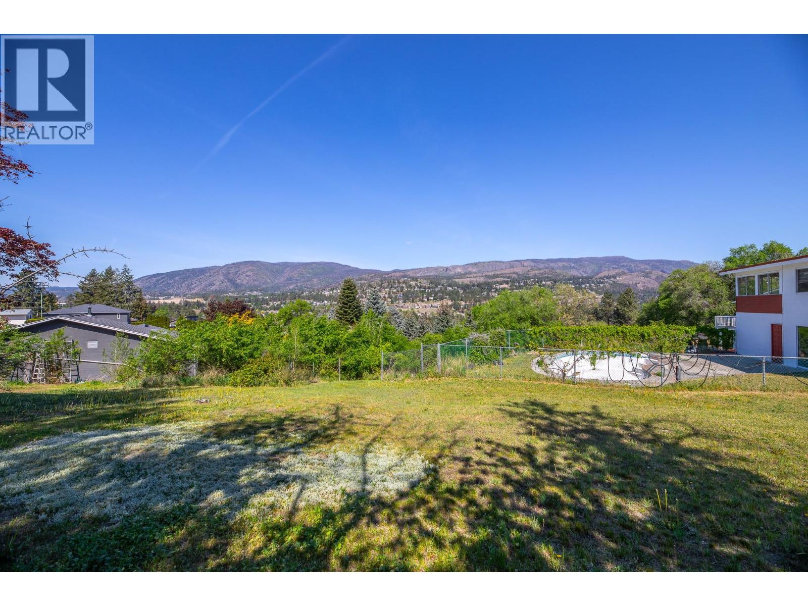 2204 BRIDGEVIEW Road - 36