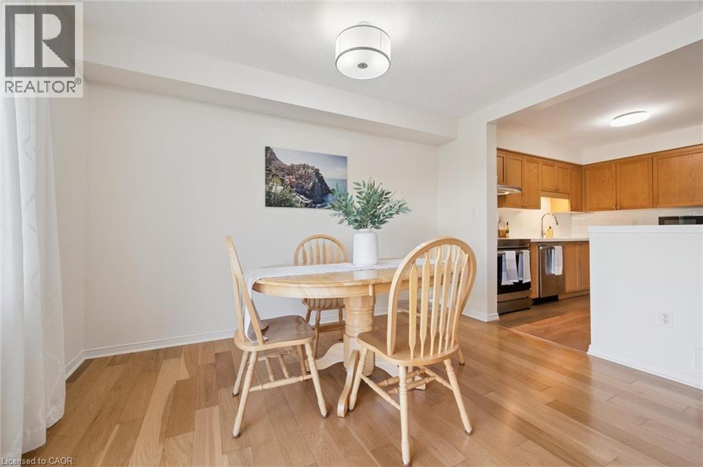 #3 151 CLAIRFIELDS Drive - 13