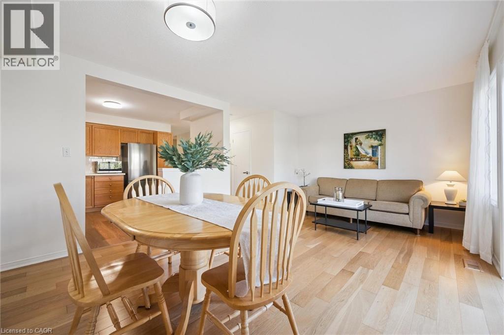 #3 151 CLAIRFIELDS Drive - 15