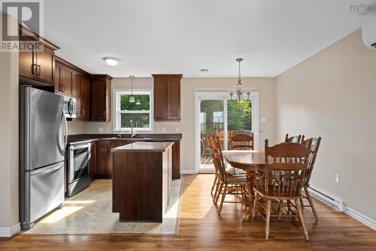 215 West Porters Lake Road - 18