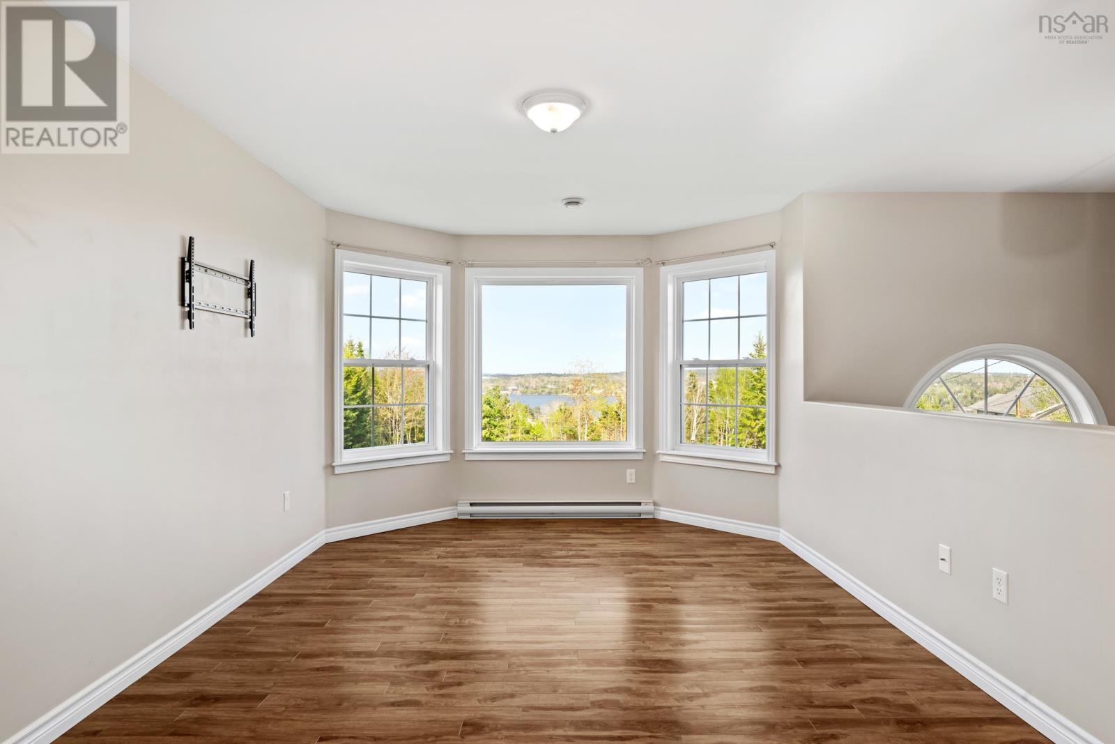215 West Porters Lake Road - 16