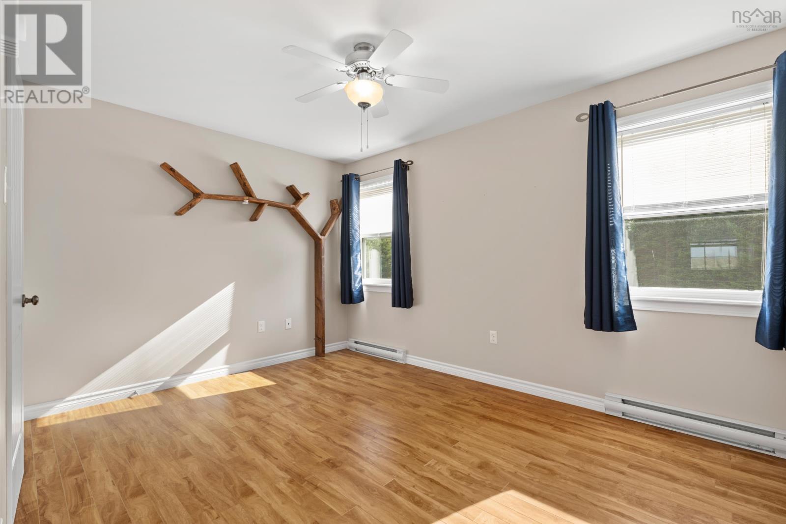 215 West Porters Lake Road - 25