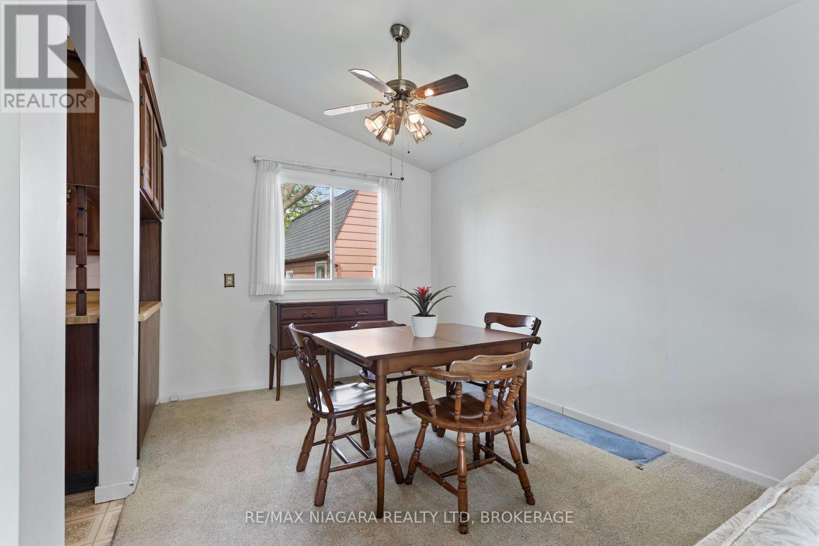 1176 SUNSET DRIVE - 14