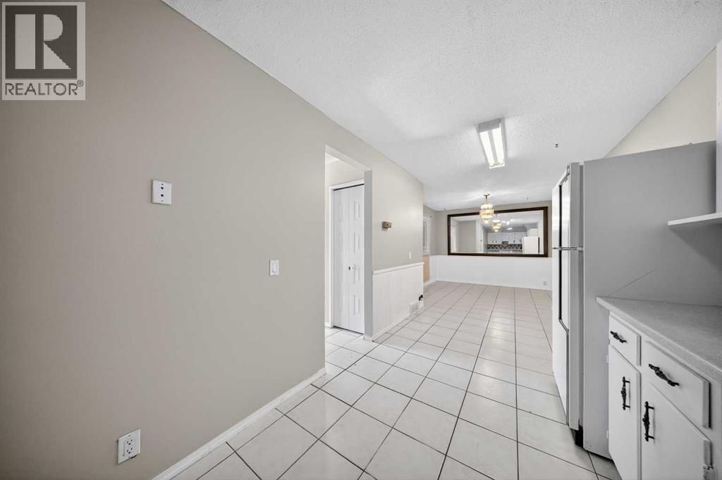 520 43 Street SE - 11