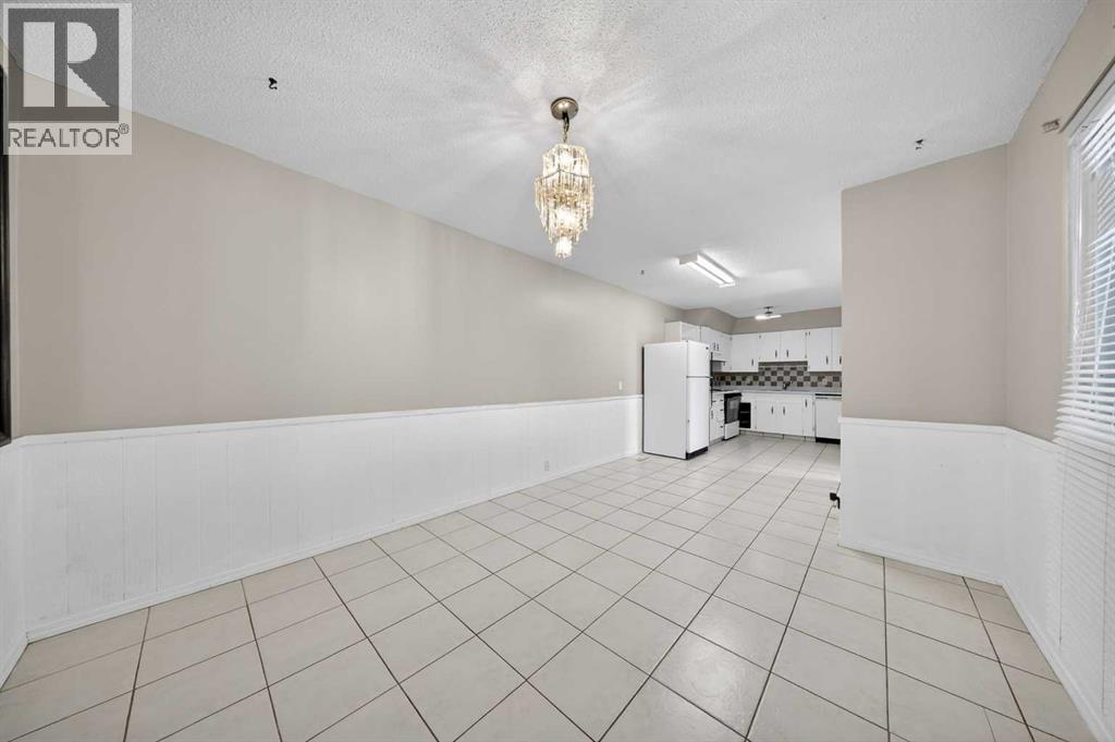 520 43 Street SE - 9