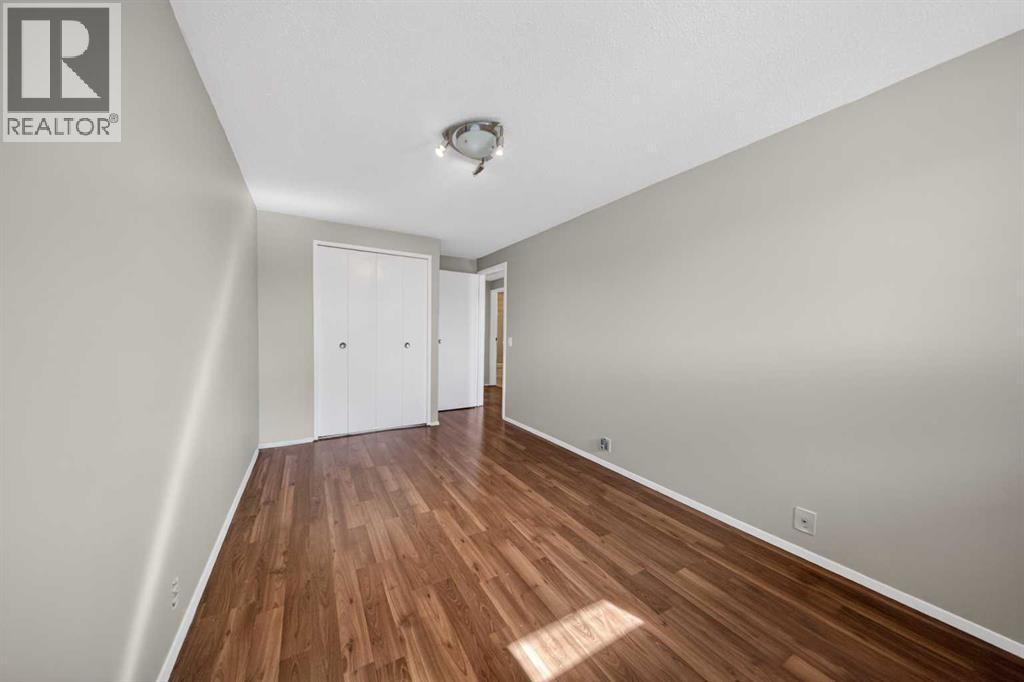 520 43 Street SE - 13