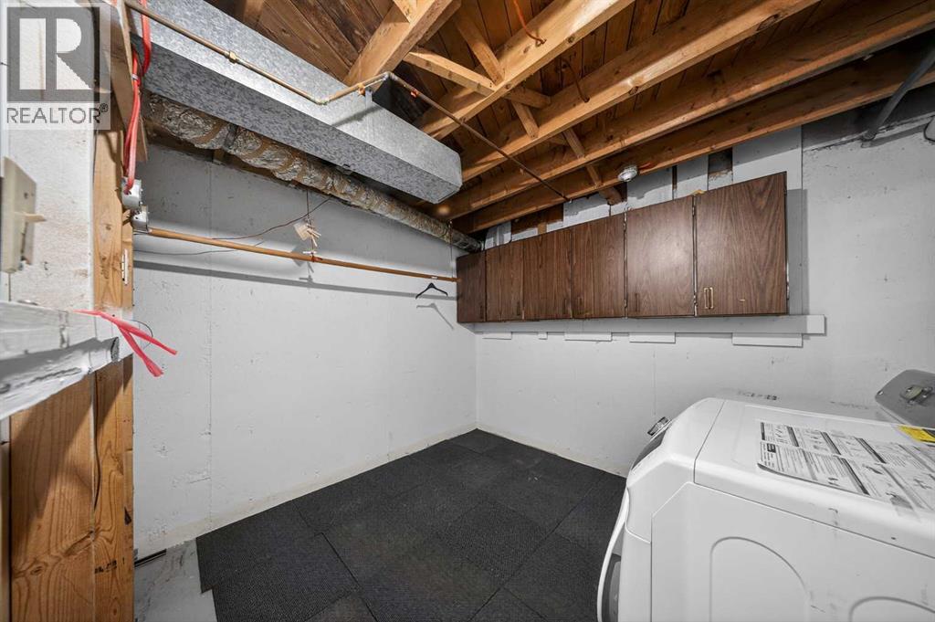 520 43 Street SE - 21
