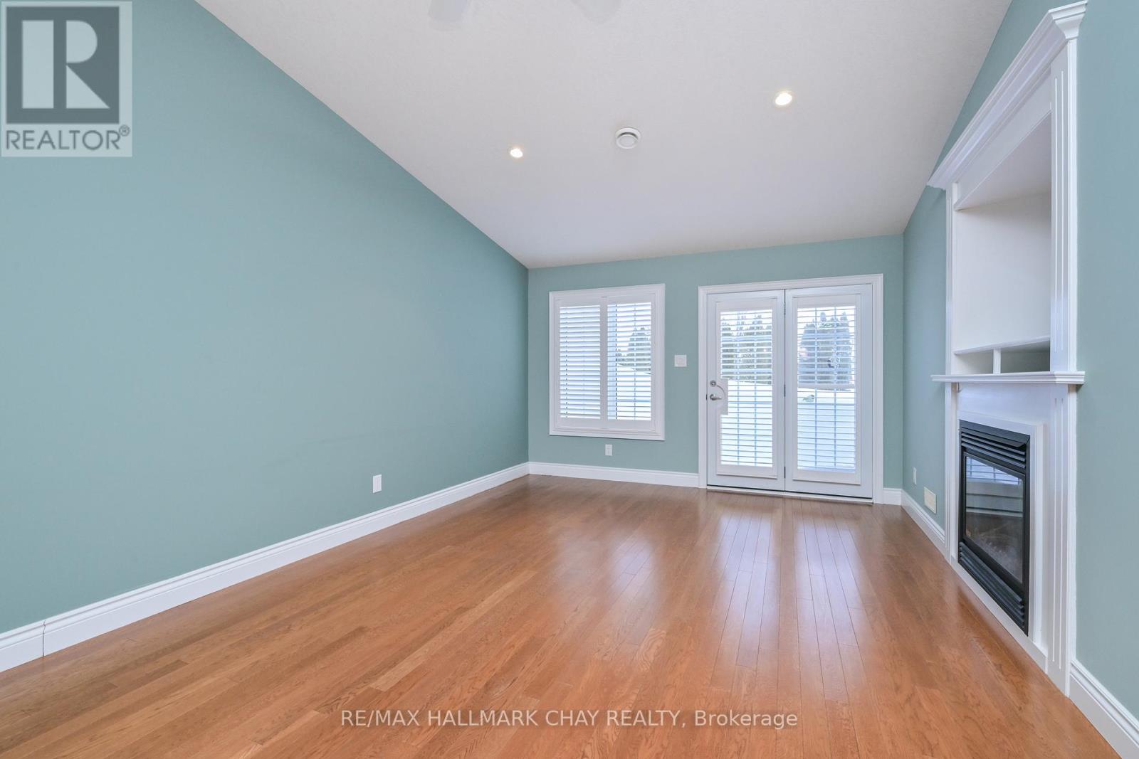 140 MEADOW LANE - 14