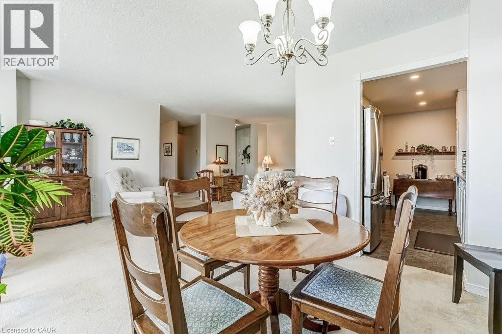 #205 2055 UPPER MIDDLE Road - 13