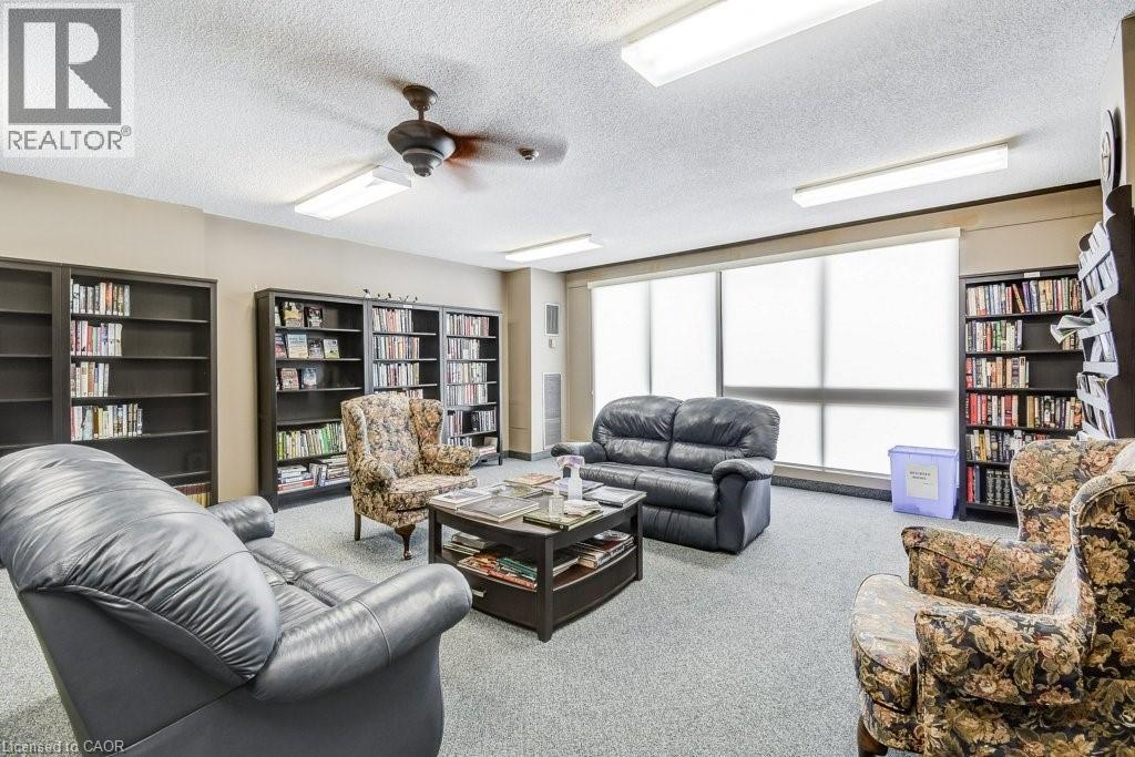 #205 2055 UPPER MIDDLE Road - 45