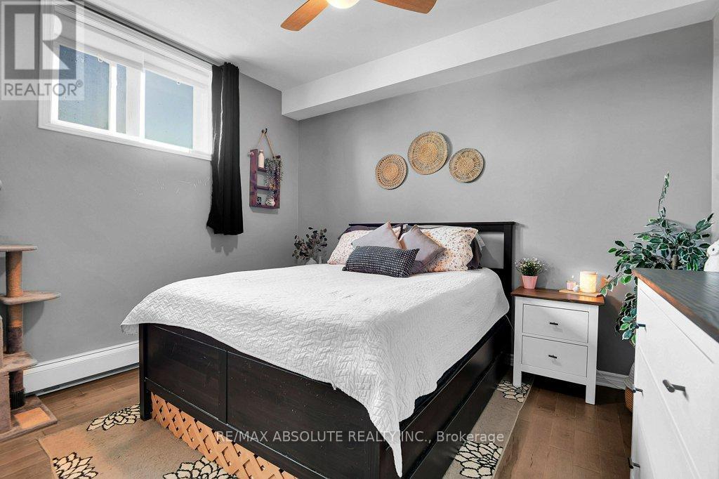 #4 183 BOURDEAU BOULEVARD - 21