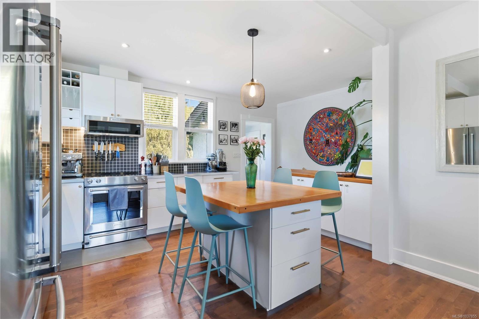 1742 Albert Ave - 13