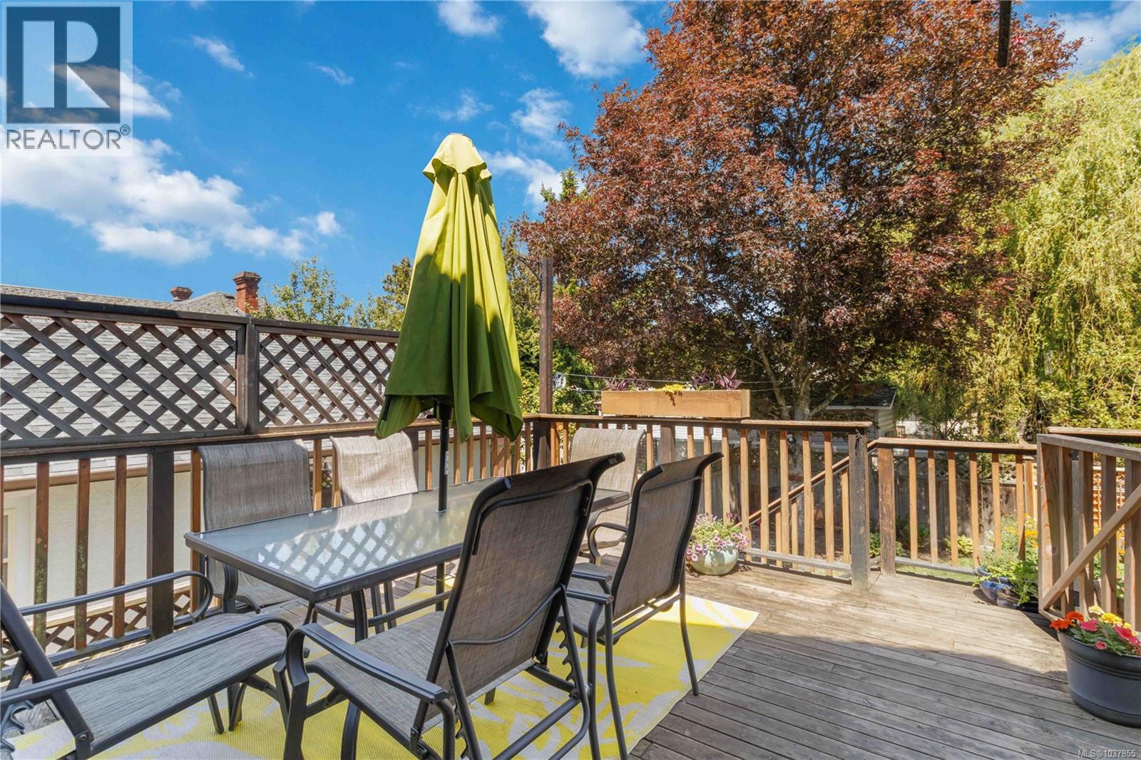 1742 Albert Ave - 40