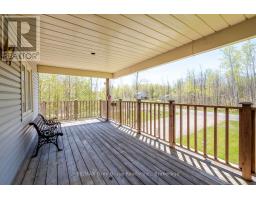 Bedroom 3 - 94 Maple Drive, Northern Bruce Peninsula, ON N0H1Z0 Photo 7