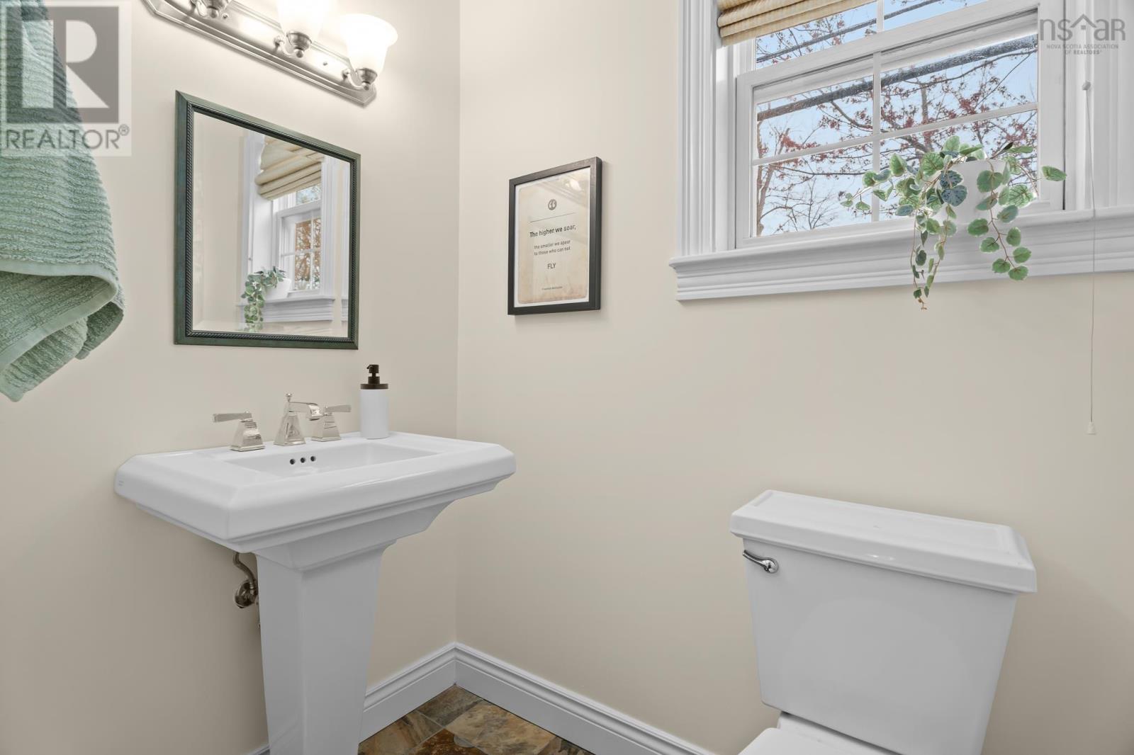 2303 Princess Place - 20