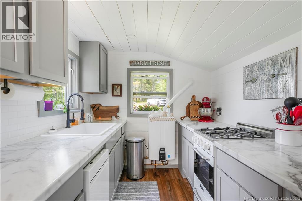 840 Magaguadavic Siding Road - 12