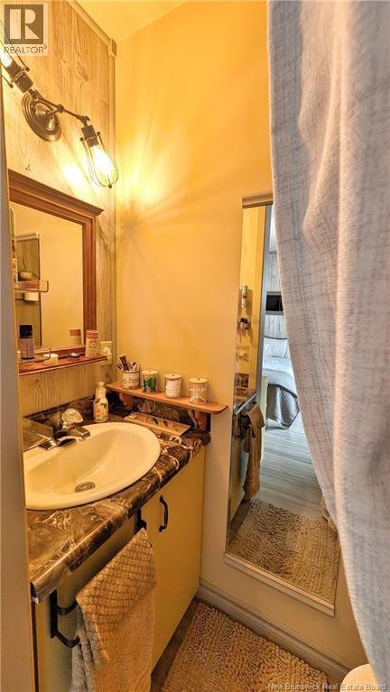 27 Rue du Bicentenaire Street - 12