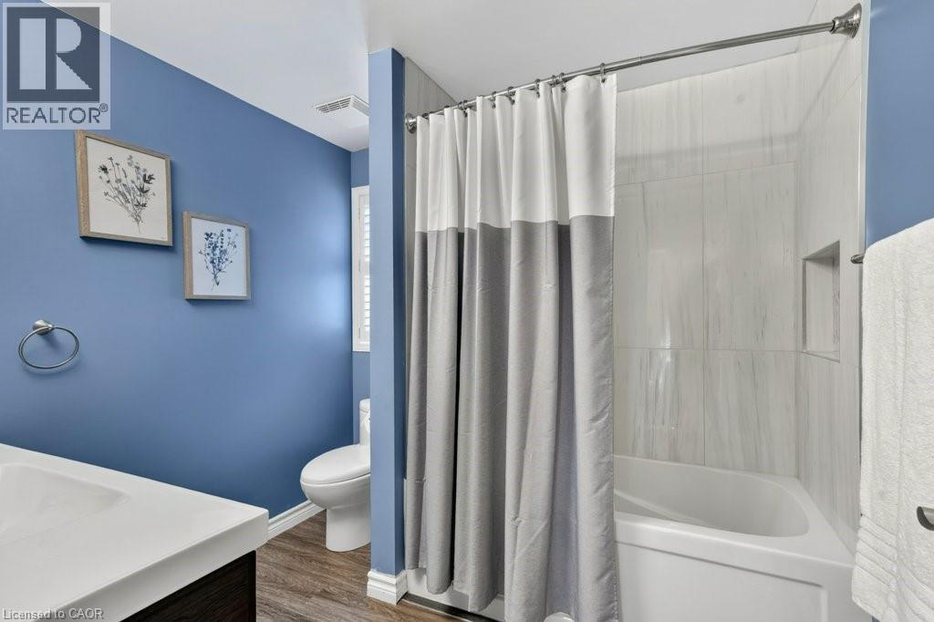 222 GREY FOX Drive - 24